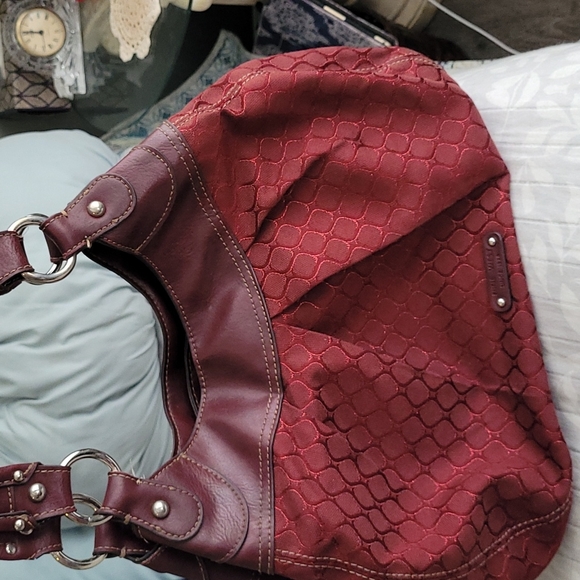 Nine West Purse Maroon - Picture 2 of 7